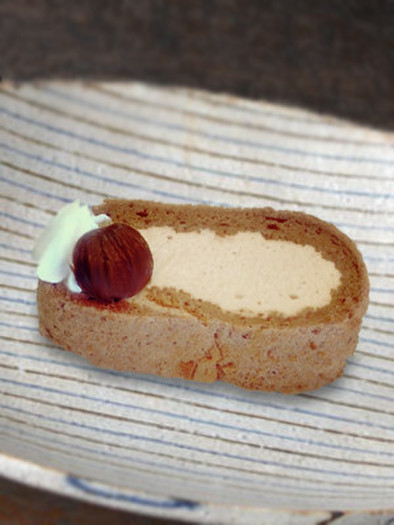 米粉のチーズクリームロールケーキの写真