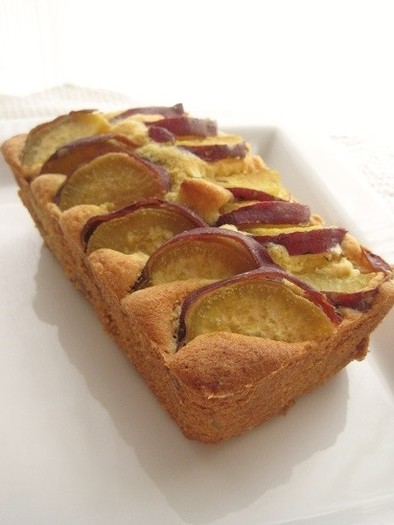 サツマイモのパウンドケーキの写真