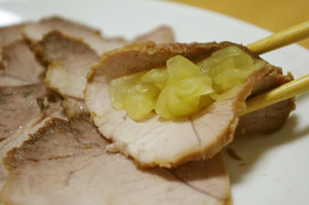 簡単!煮豚と林檎ジャム乗せで美味っ!
