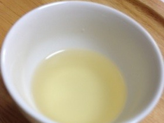 めっちゃ効く 喉の痛みに濃い蜂蜜レモン レシピ 作り方 By ぱつ えり クックパッド 簡単おいしいみんなのレシピが365万品