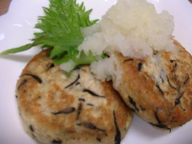 やわらか豆腐ハンバーグ