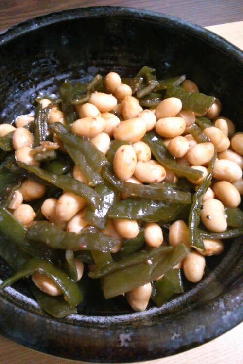 大豆と茎わかめのピリ辛炒り煮の画像