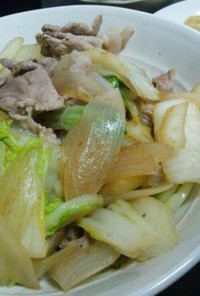 白菜と豚こま肉の炒め物