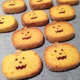 ハロウィンも！バター減量かぼちゃクッキーの画像