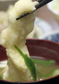 ﾁｮｲ揚げ！加賀丸芋の風味香るお味噌汁