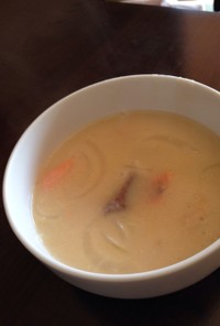 鮭の味噌ミルクスープ