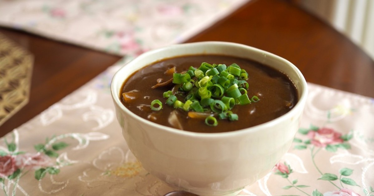 麺つゆでお出汁のきいたカレーうどん レシピ 作り方 By 春の菜 クックパッド 簡単おいしいみんなのレシピが352万品