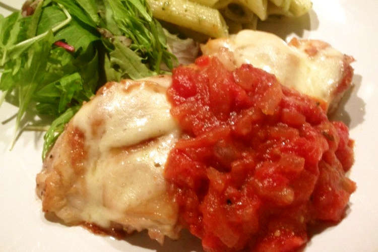 鶏もも肉のチーズのせトマトソース レシピ 作り方 By あやびん２ クックパッド 簡単おいしいみんなのレシピが357万品
