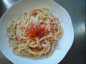 スモークサーモンのクリームパスタ