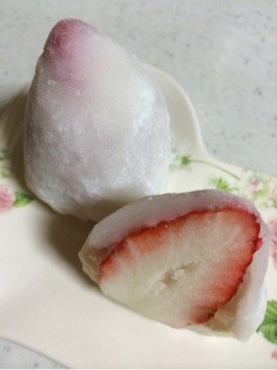 レンジと白玉粉で簡単♫苺大福の写真