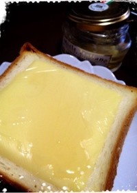 朝ごはんに☆はちみつチーズトースト