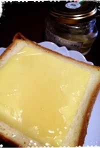 朝ごはんに☆はちみつチーズトースト