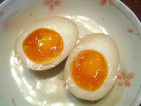めちゃうまい!とろ~り半熟◎煮たまご
