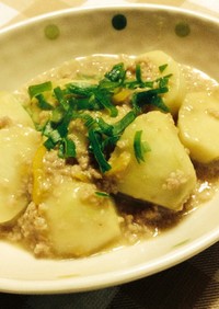 里芋と鳥挽肉の味噌煮 ゆず風味