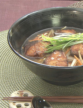 ぶり唐揚げと根菜の味噌ラーメン