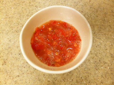 お酢とトマトで手作りドレッシング！減塩の写真
