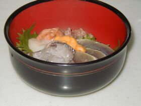 海鮮丼