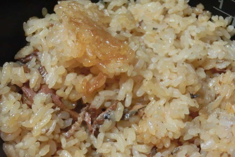いわし蒲焼缶詰で簡単炊込みご飯一合分 レシピ 作り方 By あちゃ クックパッド 簡単おいしいみんなのレシピが352万品