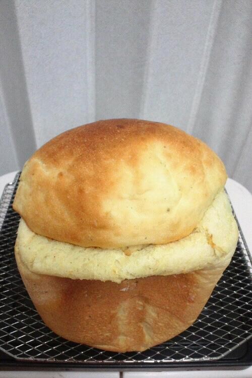 ＨＢでじゃが芋たっぷりの食パンの画像