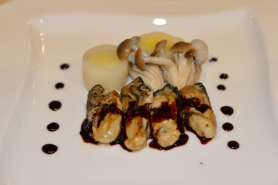 カキ(牡蠣)のソテー、バルサミコソースでの画像