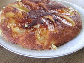 Wりんごのカラメルケーキ