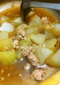 土鍋で冬瓜と豚挽き肉の煮物