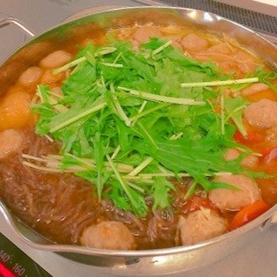 簡単、安い！生姜肉団子味噌鍋の写真