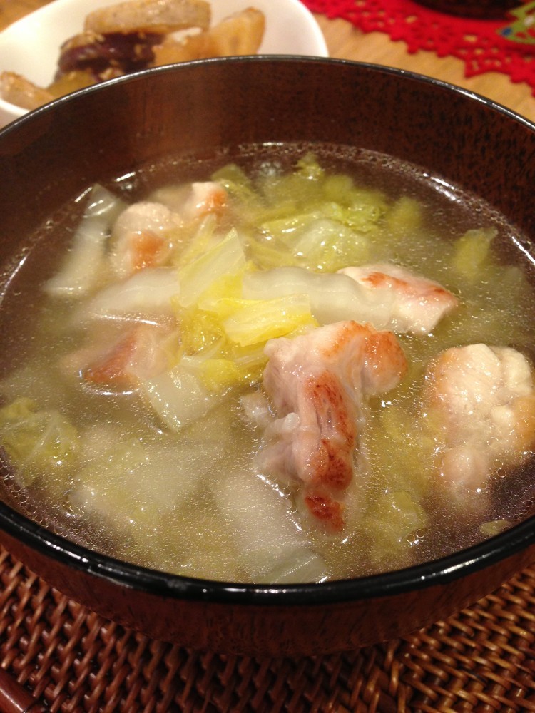 体ポカポカ❤ 白菜と鳥肉の和風スープの画像