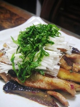 トントロとなすの甘辛炒め