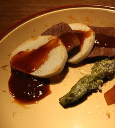 66.山芋とモモ肉のデミグラスソースの写真
