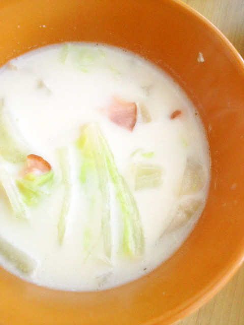 簡単＊白菜とベーコンのミルクスープの画像