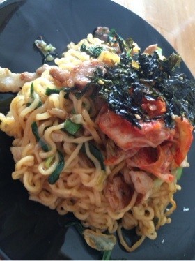 辛旨‼︎辛ラーメン アレンジ 焼きそば