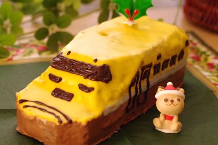 ドクターイエローの簡単クリスマスケーキ レシピ 作り方 By めろんぱんママ クックパッド