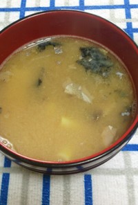 長野の味☆サバ缶と竹の子の味噌汁