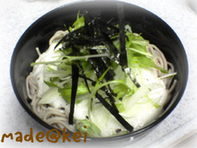水菜のシャキシャキ山かけそば