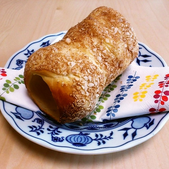 トゥルデルニーク チェコの屋台お菓子 レシピ 作り方 By Zelvicka クックパッド 簡単おいしいみんなのレシピが354万品