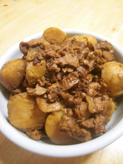 【おかず】里芋と豚肉で甘辛ぽってり煮の写真