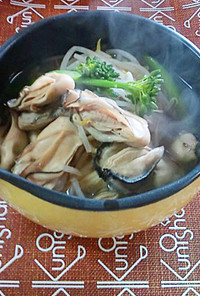 牡蠣と麺の煮込み鍋♪