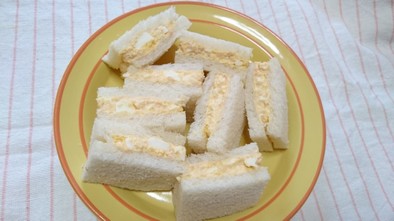 ツナとタマゴのサンドイッチの写真