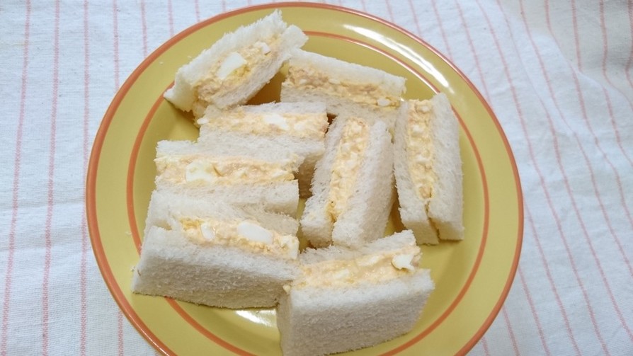 ツナとタマゴのサンドイッチの画像