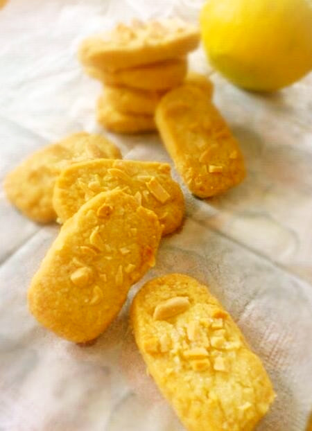 カルダモンとレモンのショートブレッドクッキーのレシピ