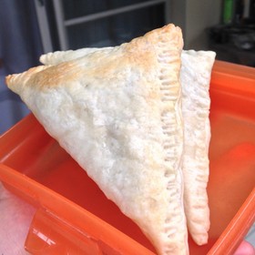弁当に便利な簡単自家製チキンパイ