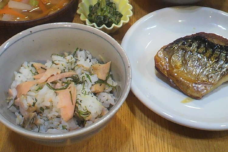 リメイク 残った焼き鮭で混ぜご飯 レシピ 作り方 By あっぱれ クックパッド