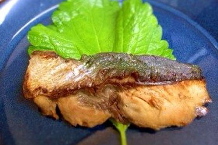 めんつゆで簡単 わらさ ブリ の照り焼き レシピ 作り方 By ごろんちょごろんちょ クックパッド