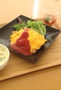 カフェ風オムライス