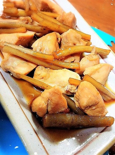 鶏肉とごぼうの生姜焼きの写真
