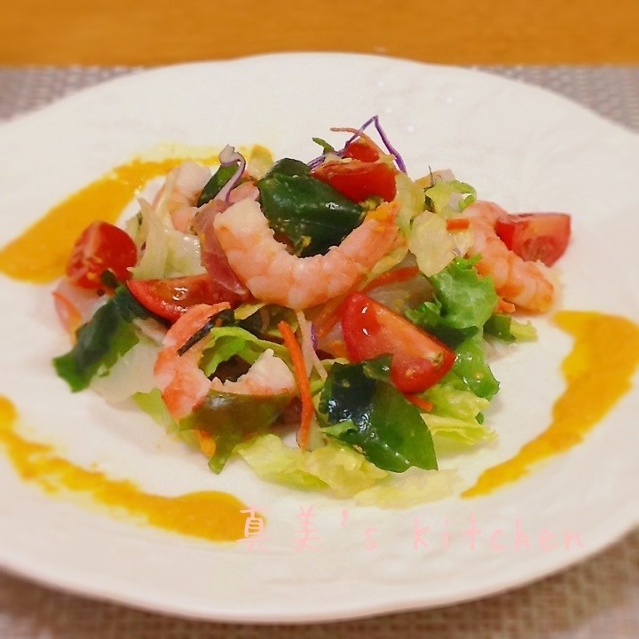 人参ドレッシングの海鮮サラダ by 真美Kitchen 【クックパッド】 簡単おいしいみんなのレシピが354万品