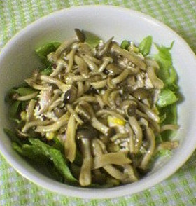 *きのこと豆豆~なサラダ*