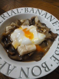 ご飯に合う!レンジで☆豆腐と卵の煮物風☆