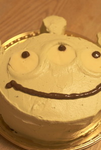 リトルグリーンメンのお誕生日ケーキ